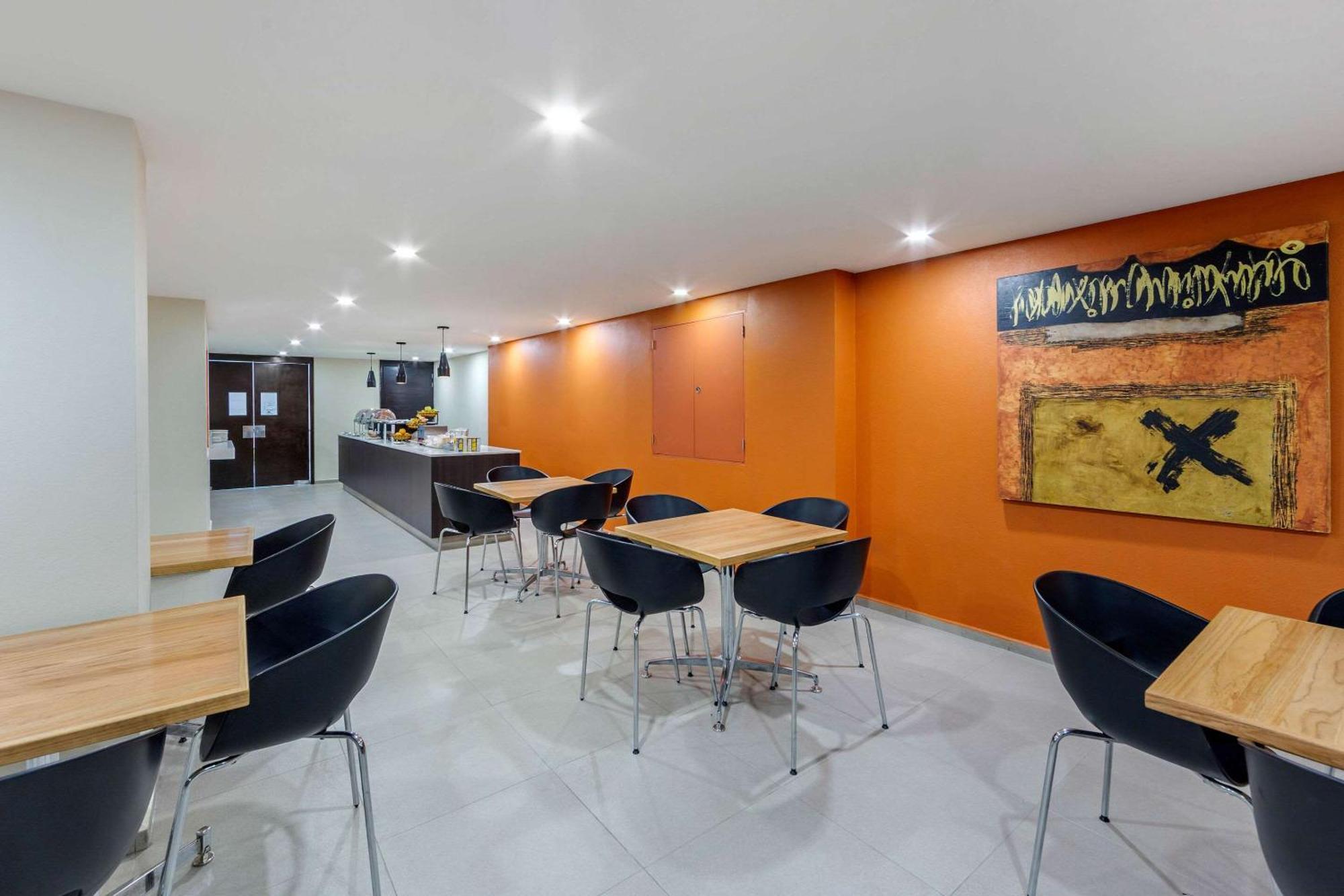 Comfort Inn San Luis Potosí Esterno foto