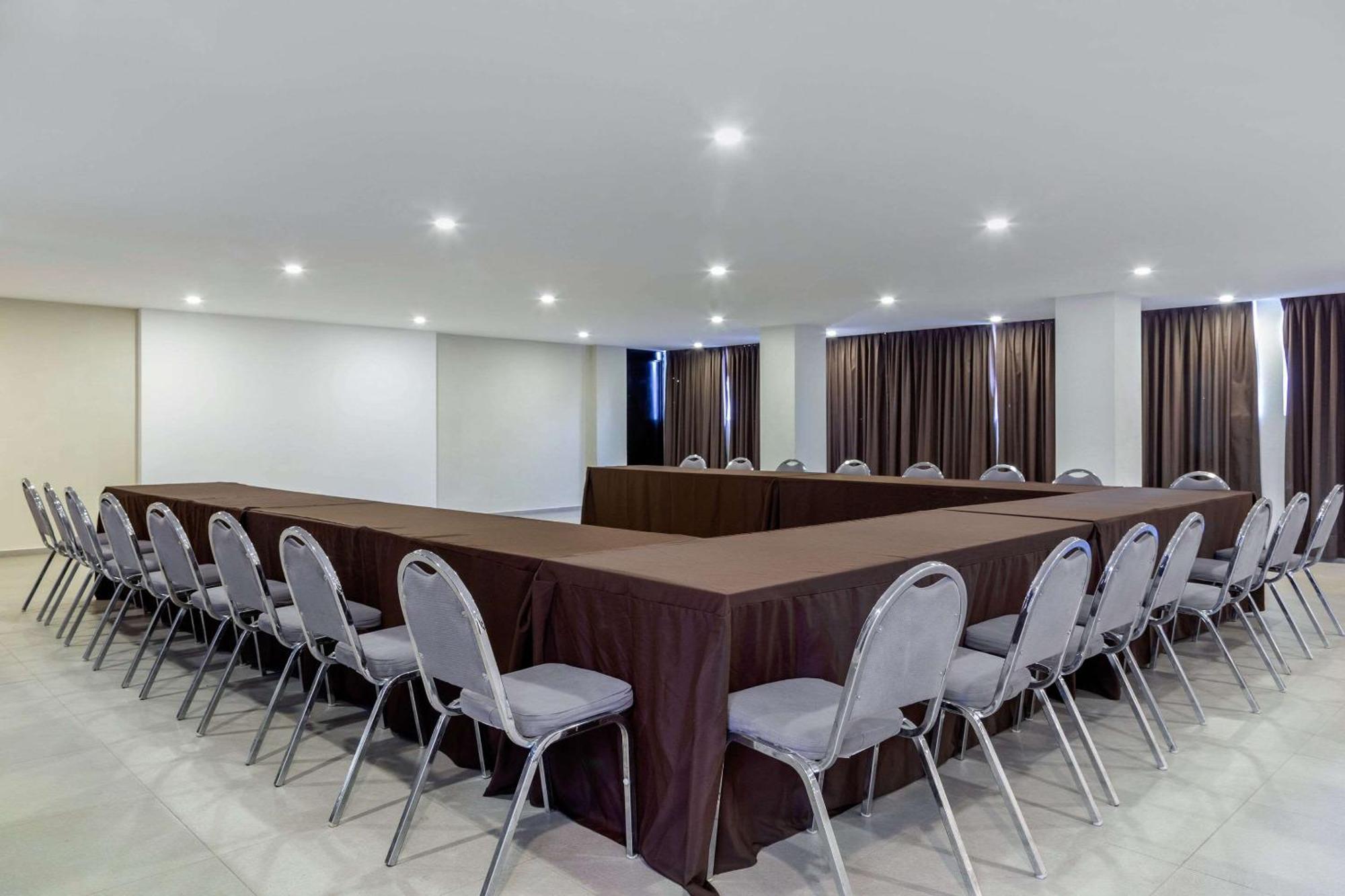 Comfort Inn San Luis Potosí Esterno foto