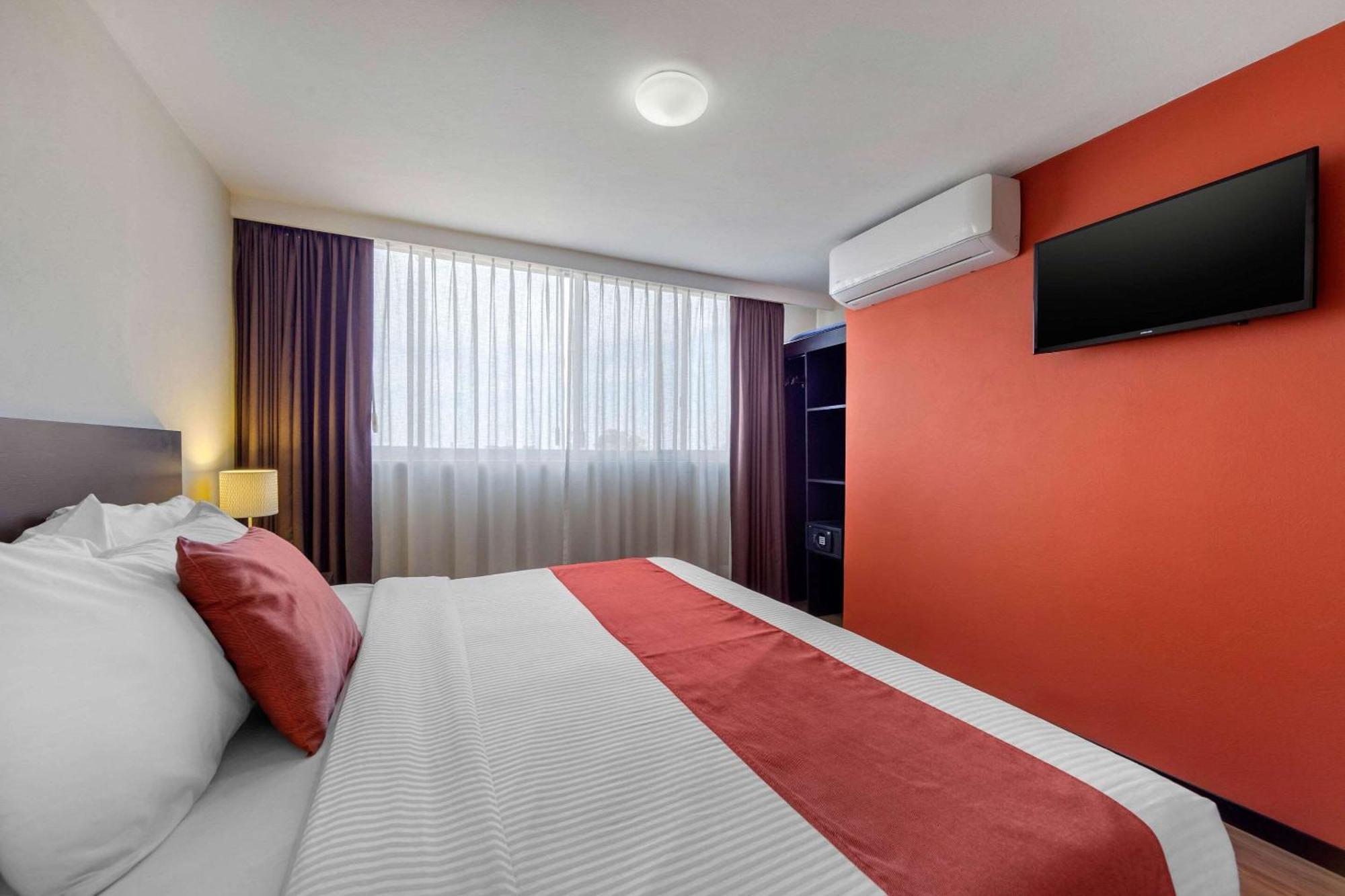 Comfort Inn San Luis Potosí Esterno foto