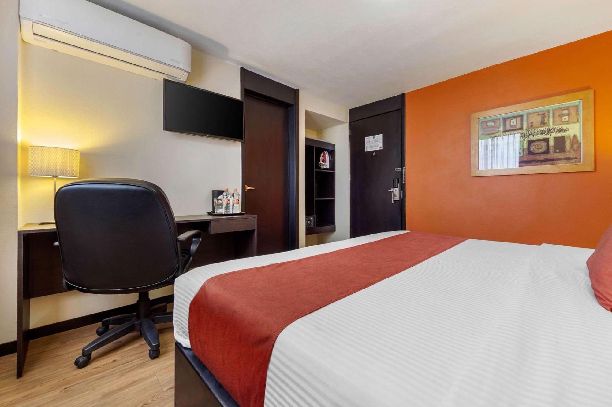 Comfort Inn San Luis Potosí Esterno foto