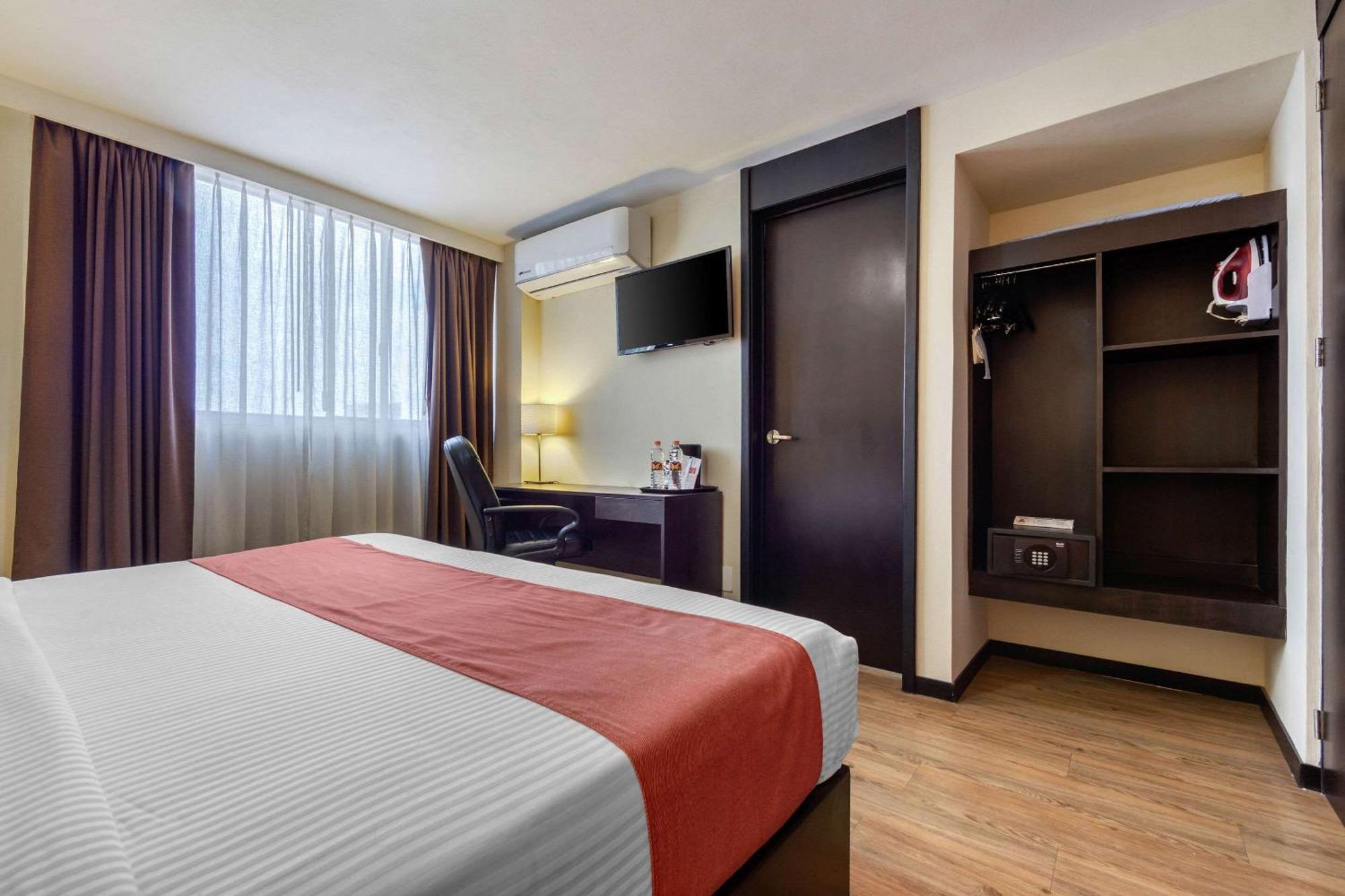 Comfort Inn San Luis Potosí Esterno foto