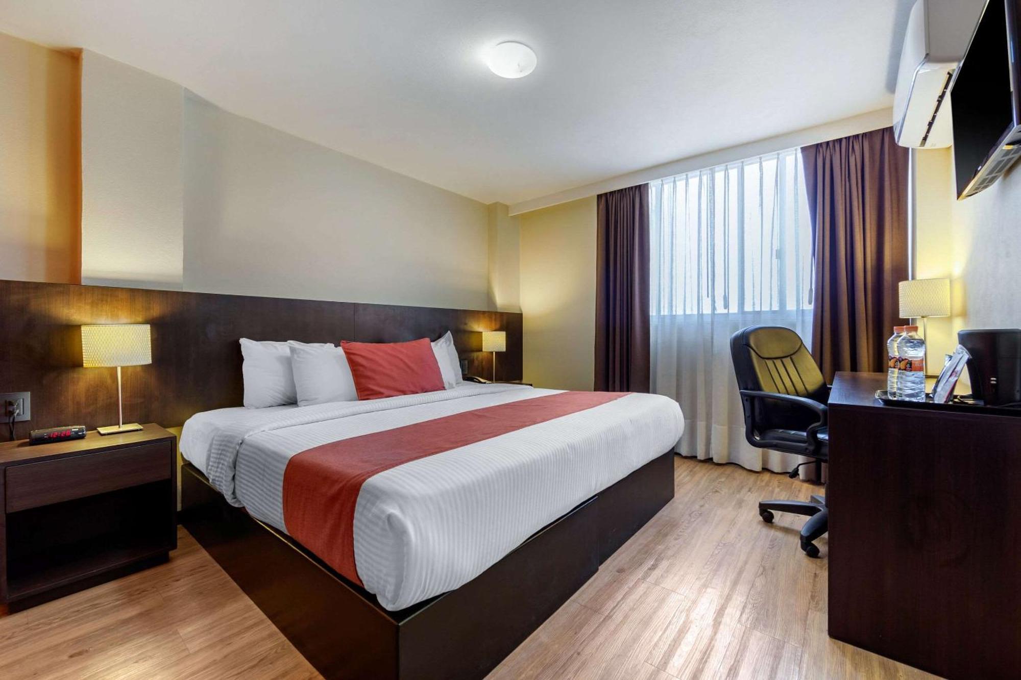 Comfort Inn San Luis Potosí Esterno foto