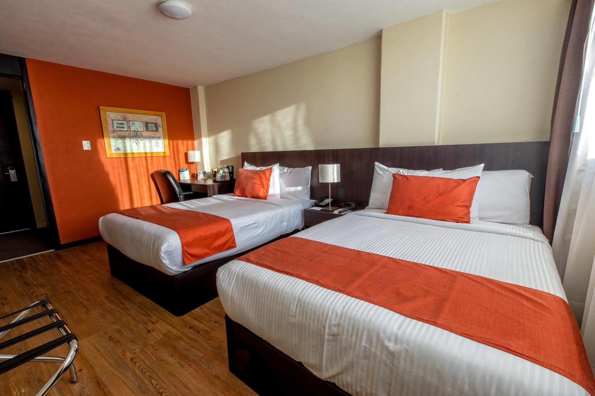 Comfort Inn San Luis Potosí Esterno foto